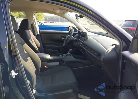 2023 Honda Hr-V Awd Lx z USA, uszkodzony, nr VIN 3CZRZ2H30PM742701